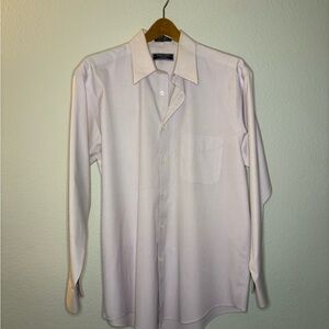 Elegant Light Pink Dress Shirt with Tailored Fit